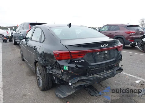 2023 Kia Forte Gt-Line z USA, uszkodzony, nr VIN 3KPF54ADXPE515688